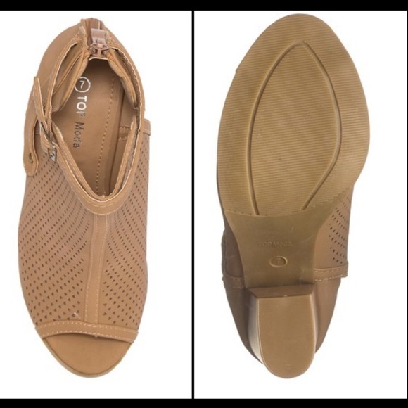 Top Moda Glenda Lasercut Peep Toe Bootie - Picture 4 of 7